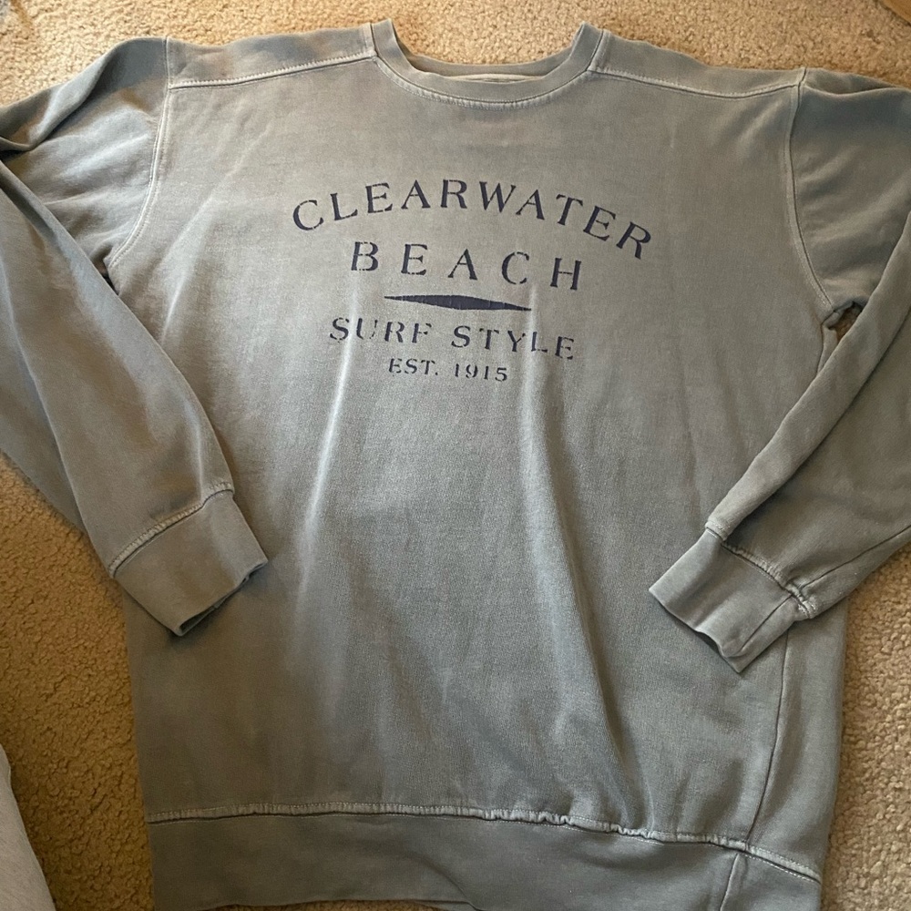 CLEARWATER BEACH crew neck: size s